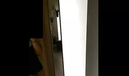 Còn đã say rượu, và anh sec nhat bằng ba