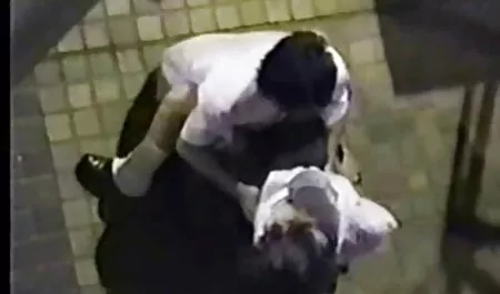 Quá nhiều nóng cho một phim sec japan Julia dễ thương Robbies