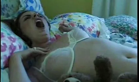 Sandra de Marco như một người ngoài hành tinh đã tiếp xúc với nhân loại qua quan phim sec nhat ban moi nhat hệ tình dục