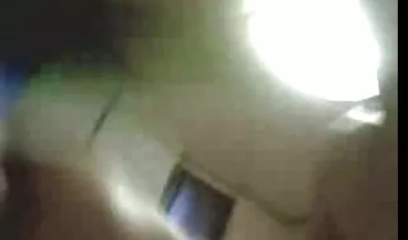 Chơi phim sec gai nhat ở trong nhà tắm